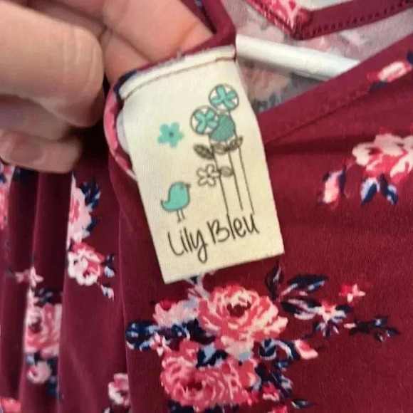 Dress - Picture 6 of 6